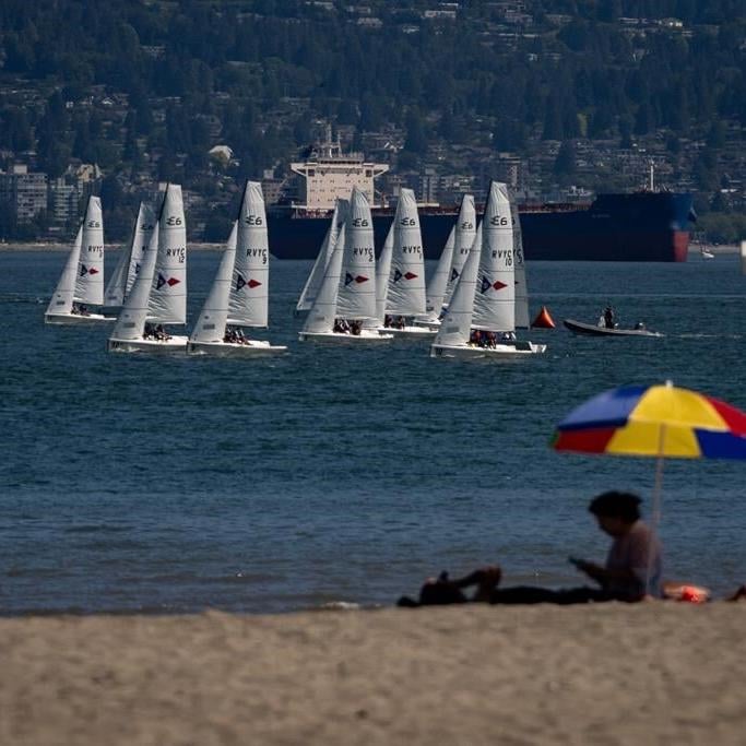 Heat records tumble in B.C. as forecast brings new wildfire concerns